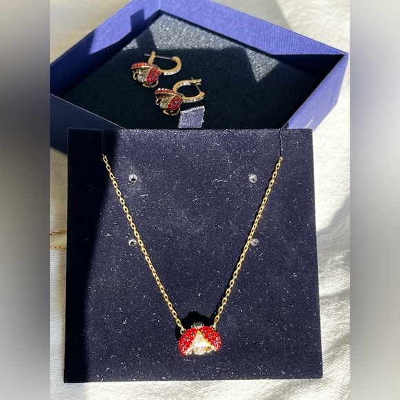 Swarovski Necklace& Earrings - Picture 7 of 12